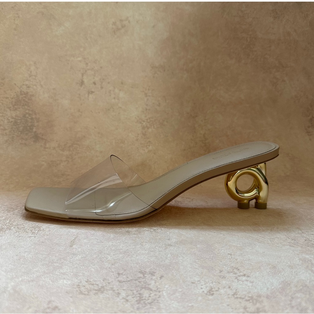 New In Box Cult Gaia Cora Pvc And Gold Mule Heel Sandal 9 39